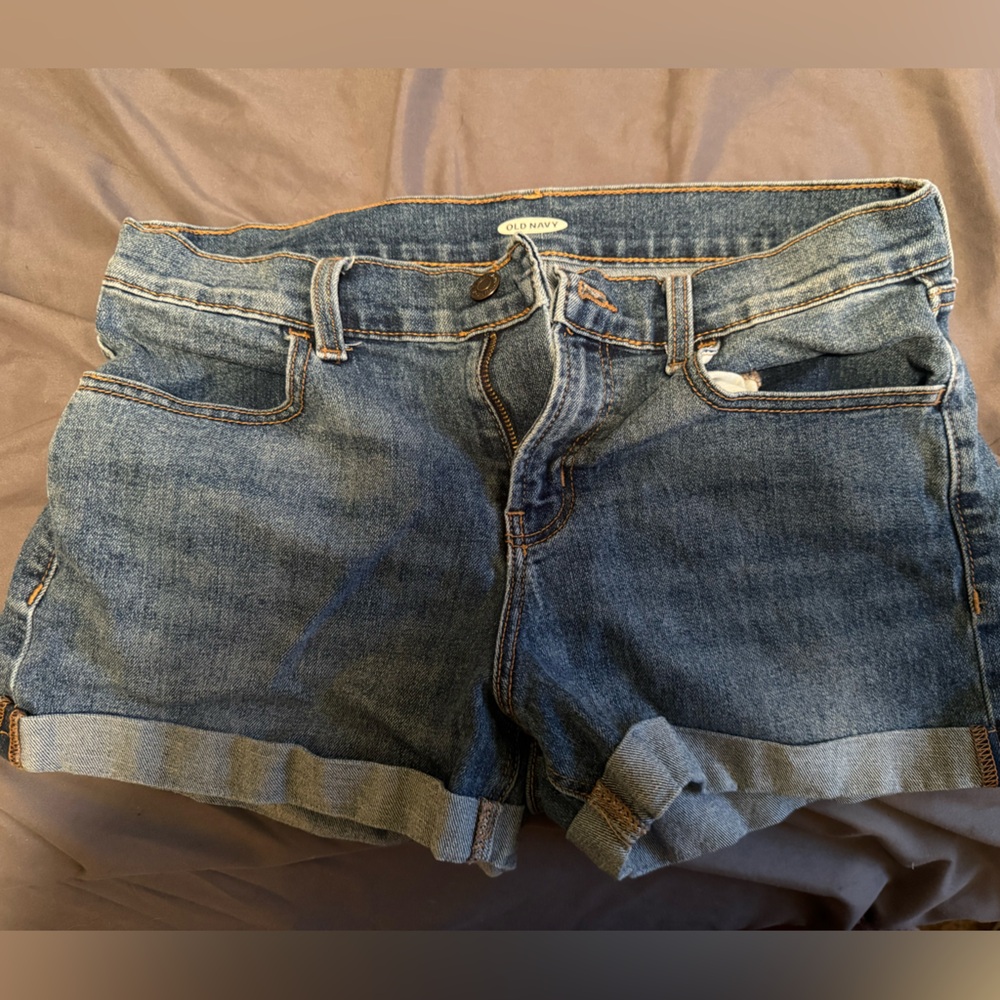 Old navy size 4 Jean shorts